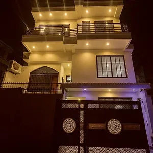 https://house-gauri-paying.hotels-varanasi.com