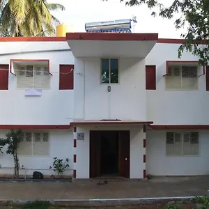 https://cornerbunker.mysorehotels.org